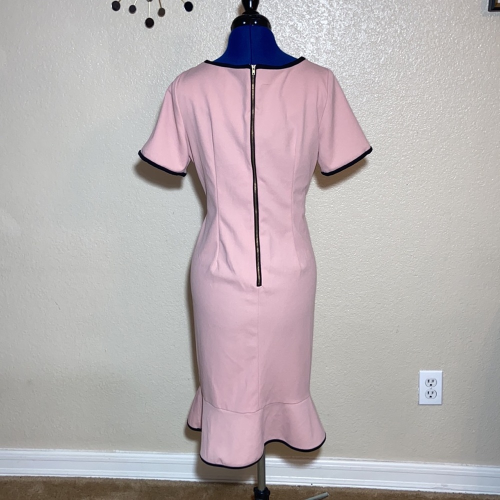 DRESS - Picture 5 of 8